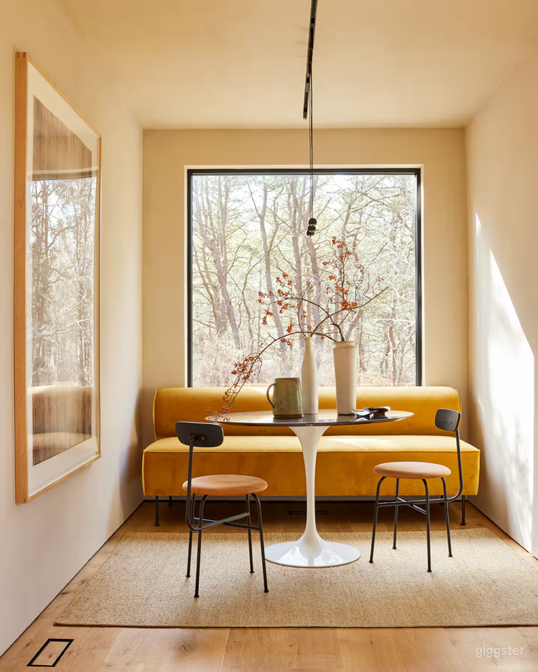  New Upscale Modern Zen Hamptons Architectural Gem. 