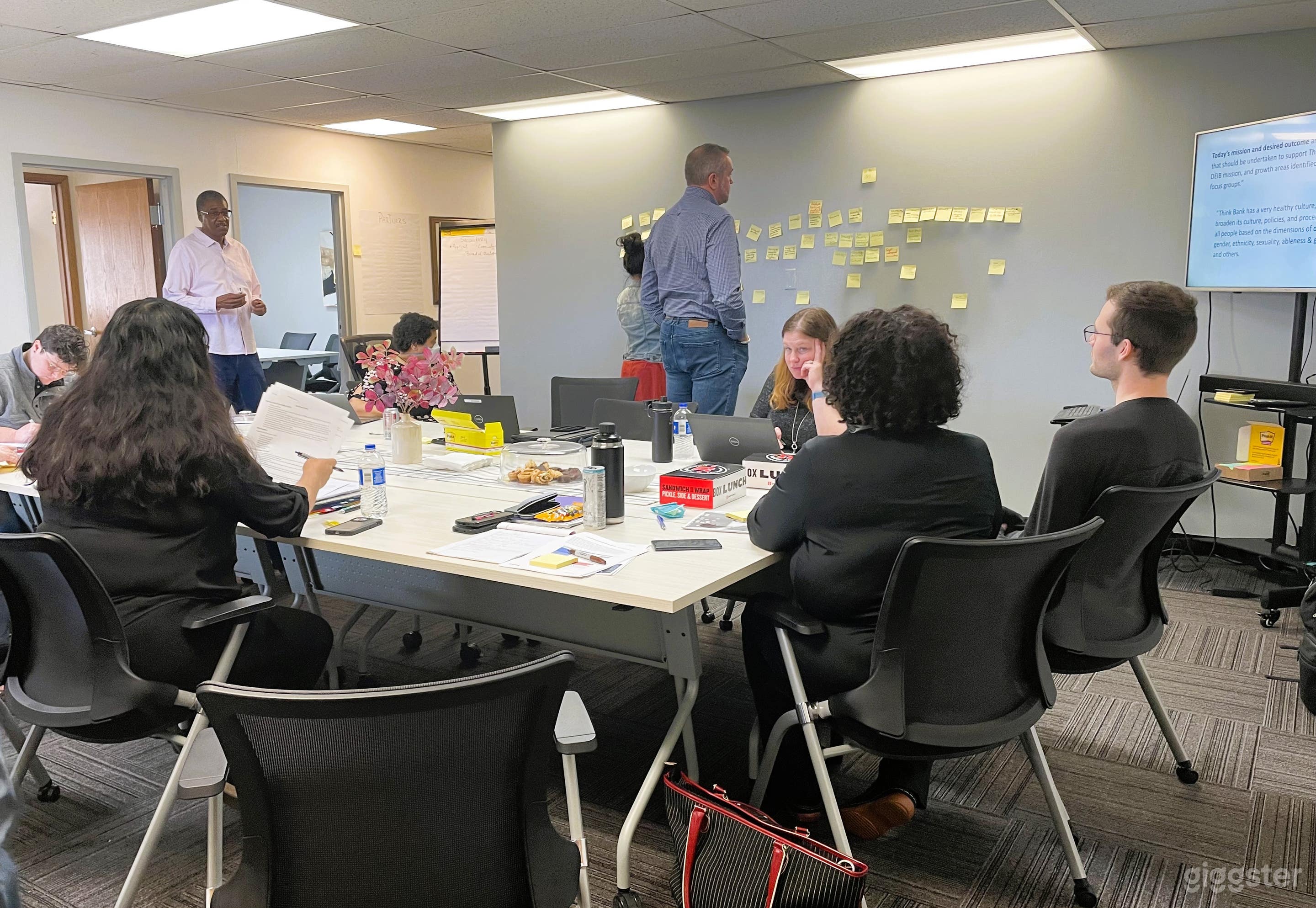 Flexible premium meeting space  Photo 2