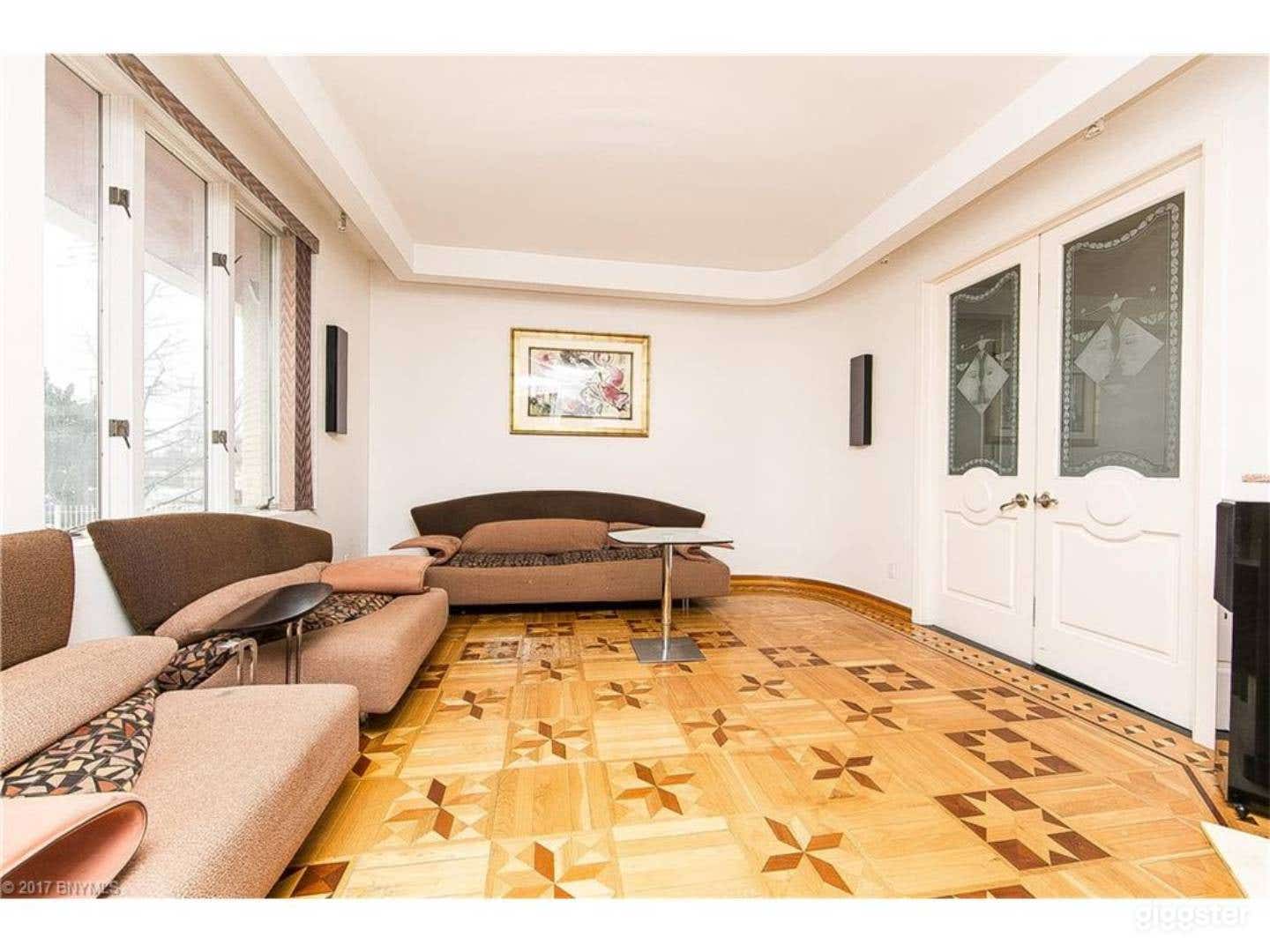 Beachfront modern mansion Photo 2