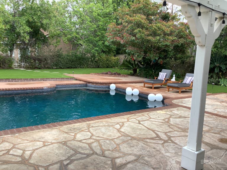  Elegant Backyard Pool Oasis w/ Lush Landscape 