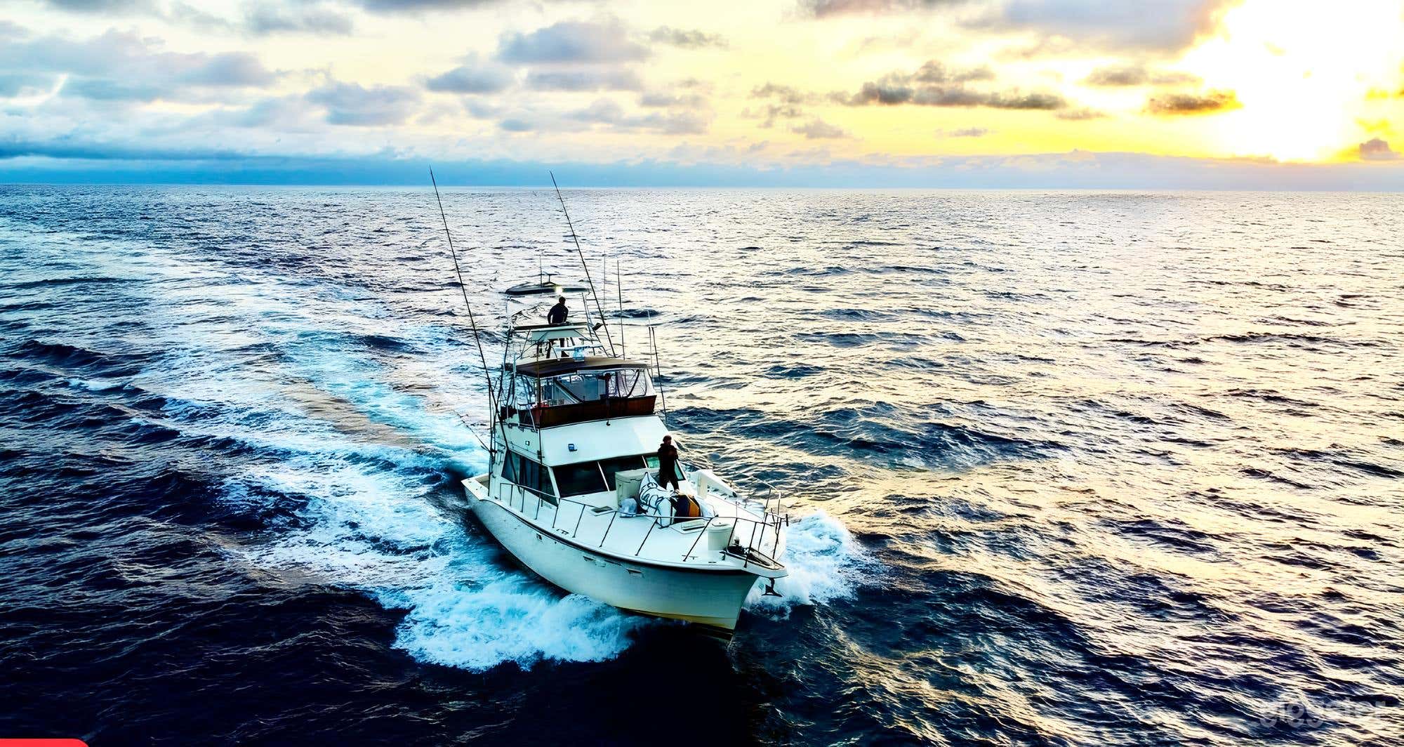 Nomad 55' Hatteras FISHING CHARTER Photo 2