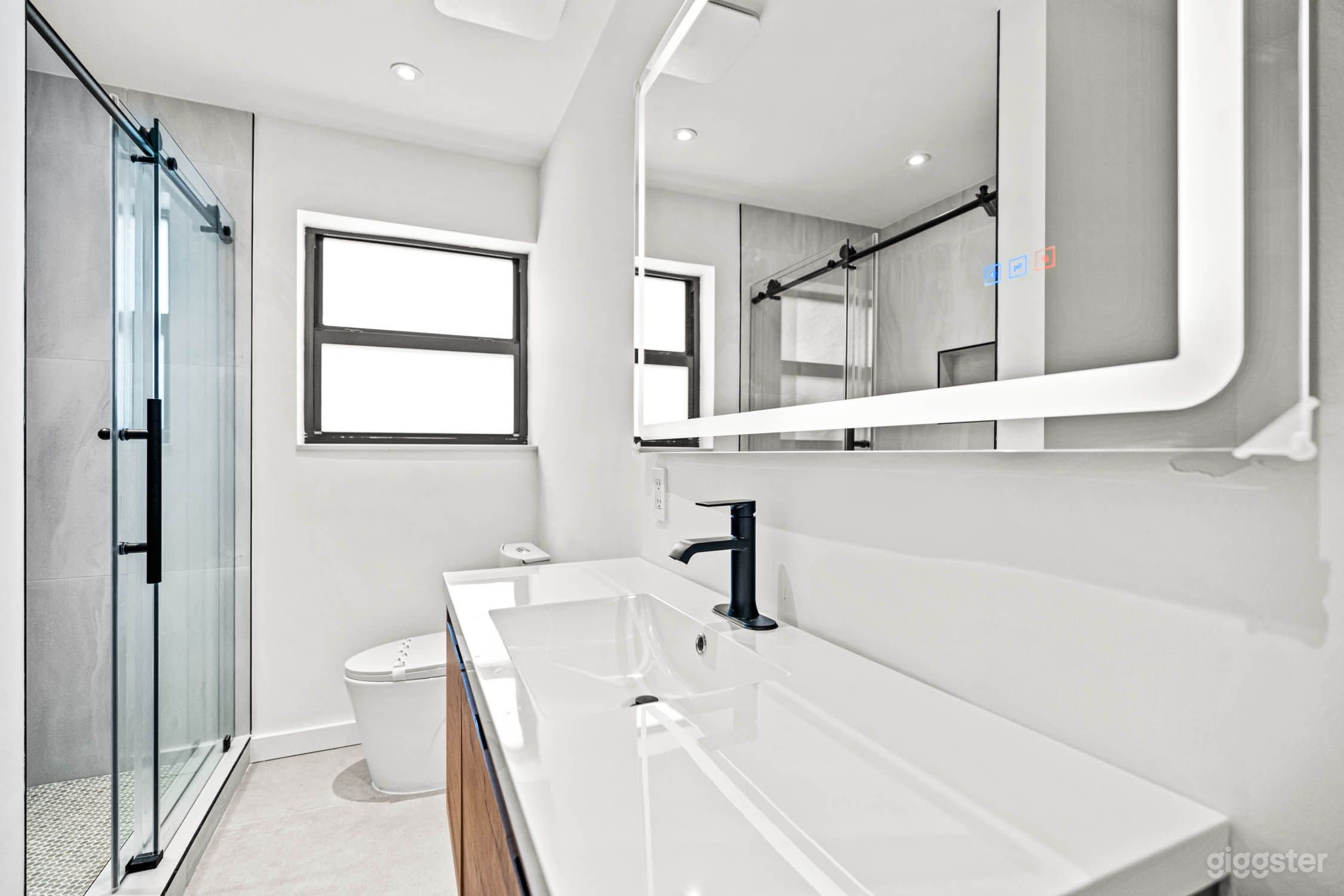 Stylish Modern Home: Ideal Set for Your Production Photo 3