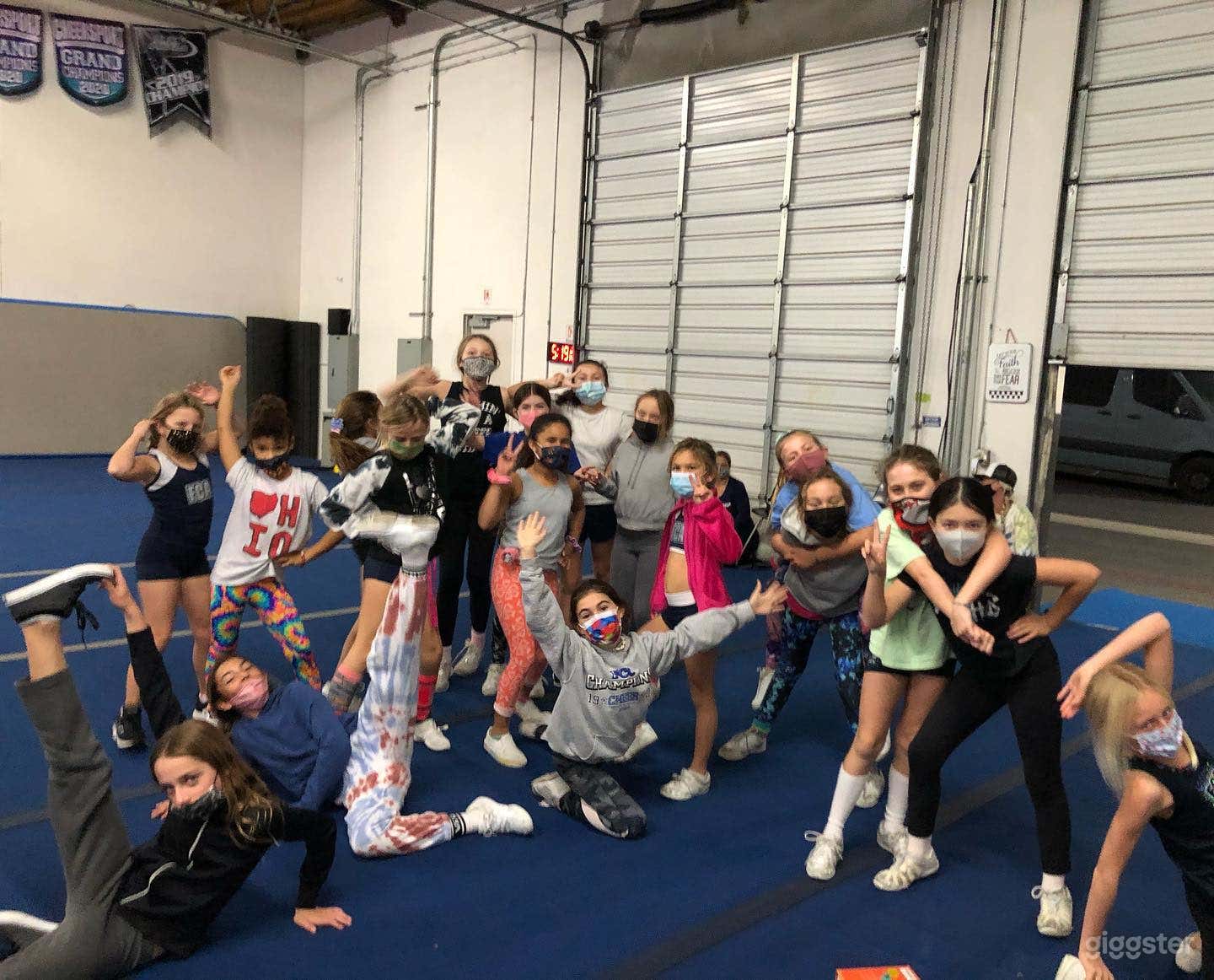 Spacious Cheerleading Gymnasium - Spring floors Photo 2