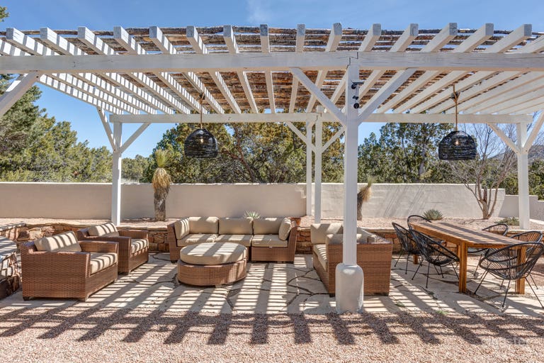  Casa De Camino - 6-Bedroom Santa Fe Retreat 