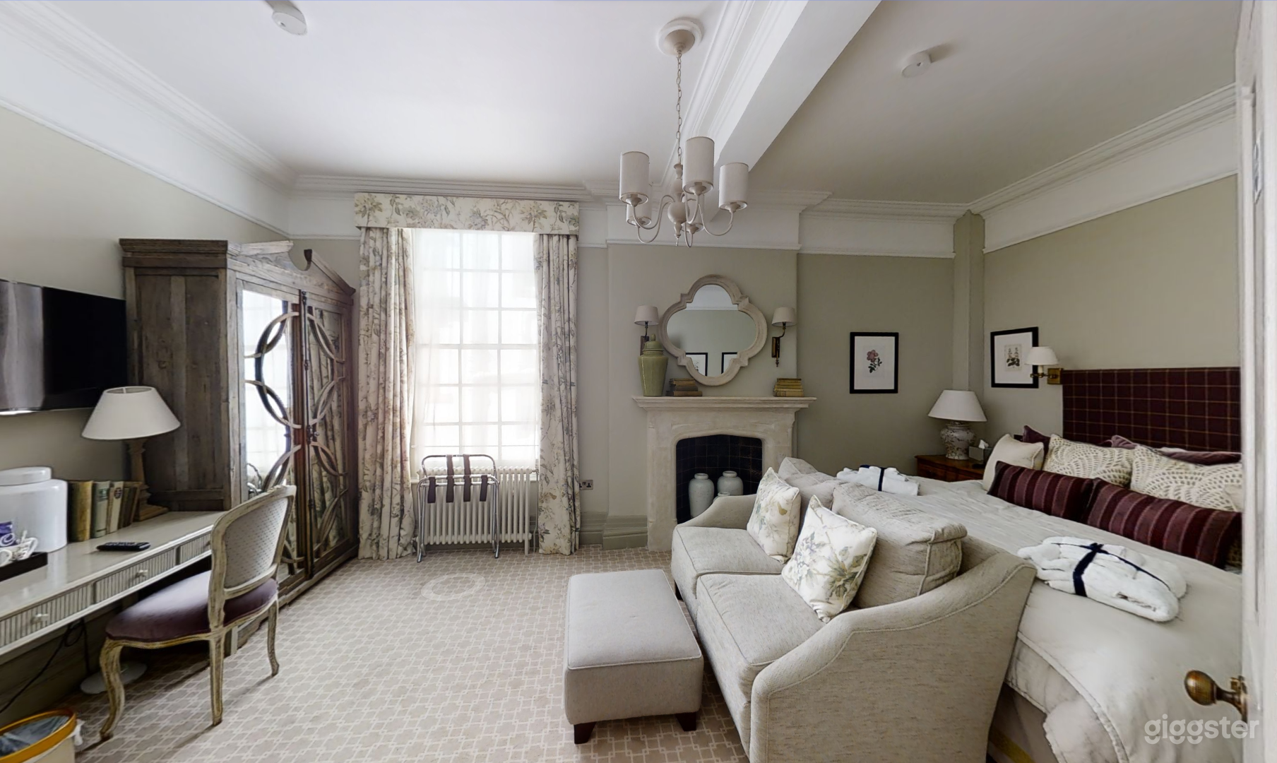 Kingfisher Room  Photo 1