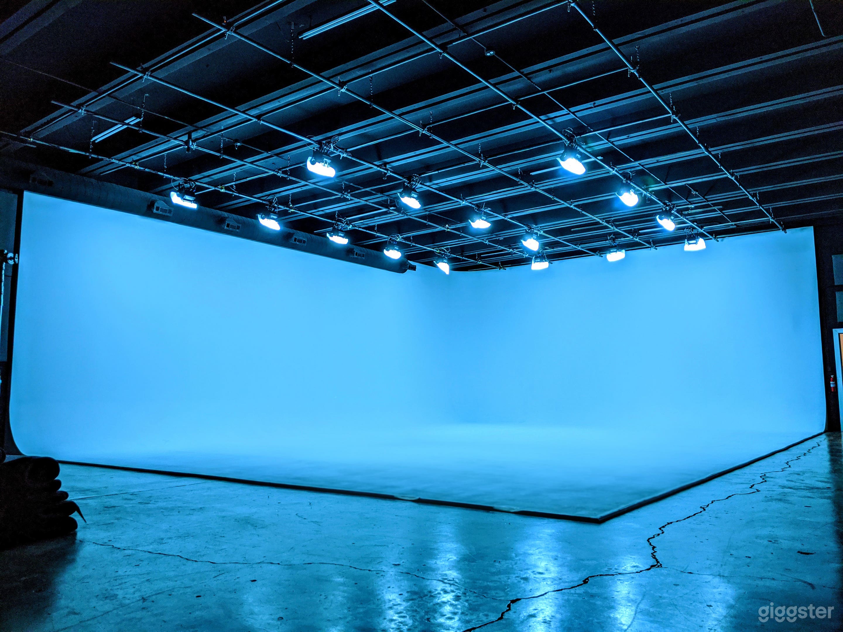 Our studio features an overhead lighting grid with eighteen RGB-capable lights.