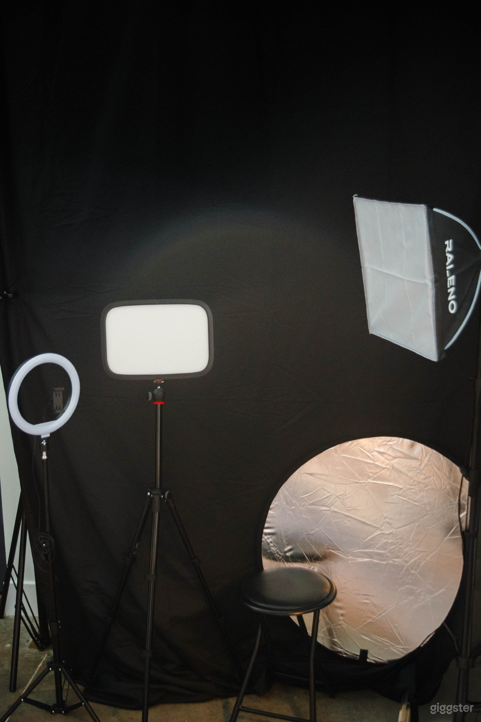 Sunlit Mission District Loft with 20-Foot Ceilings Photo 2