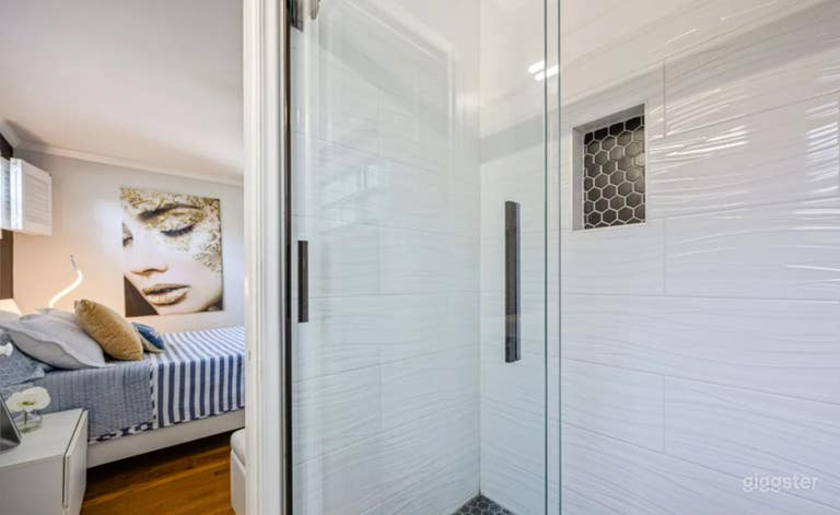  Stylish open style space 