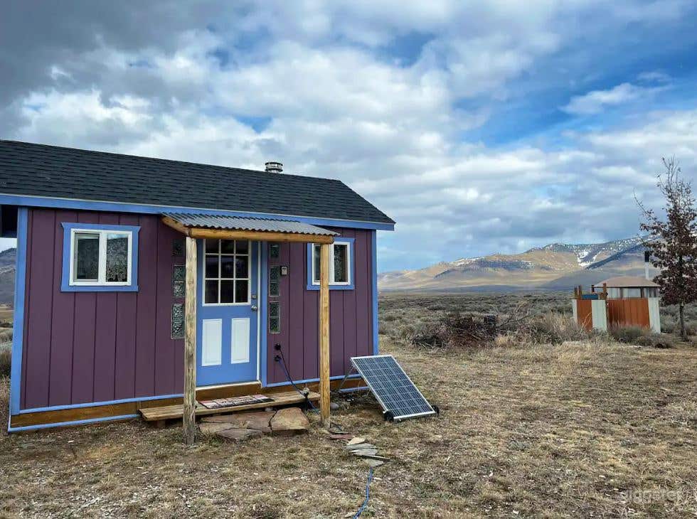 Bitterroot Cabin  Photo 1