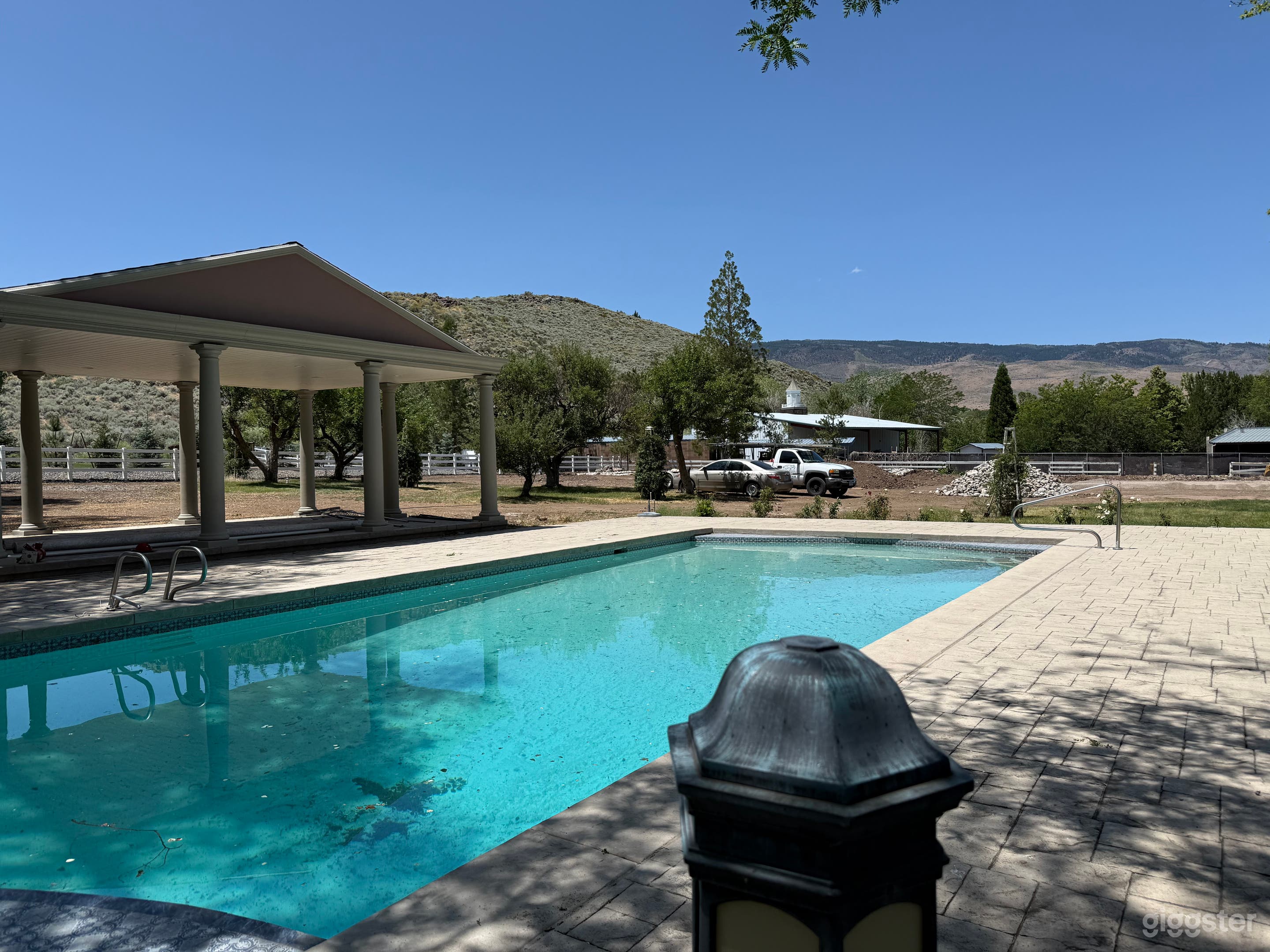 Colonial Mansion Large Pool Yard in Reno Photo 2