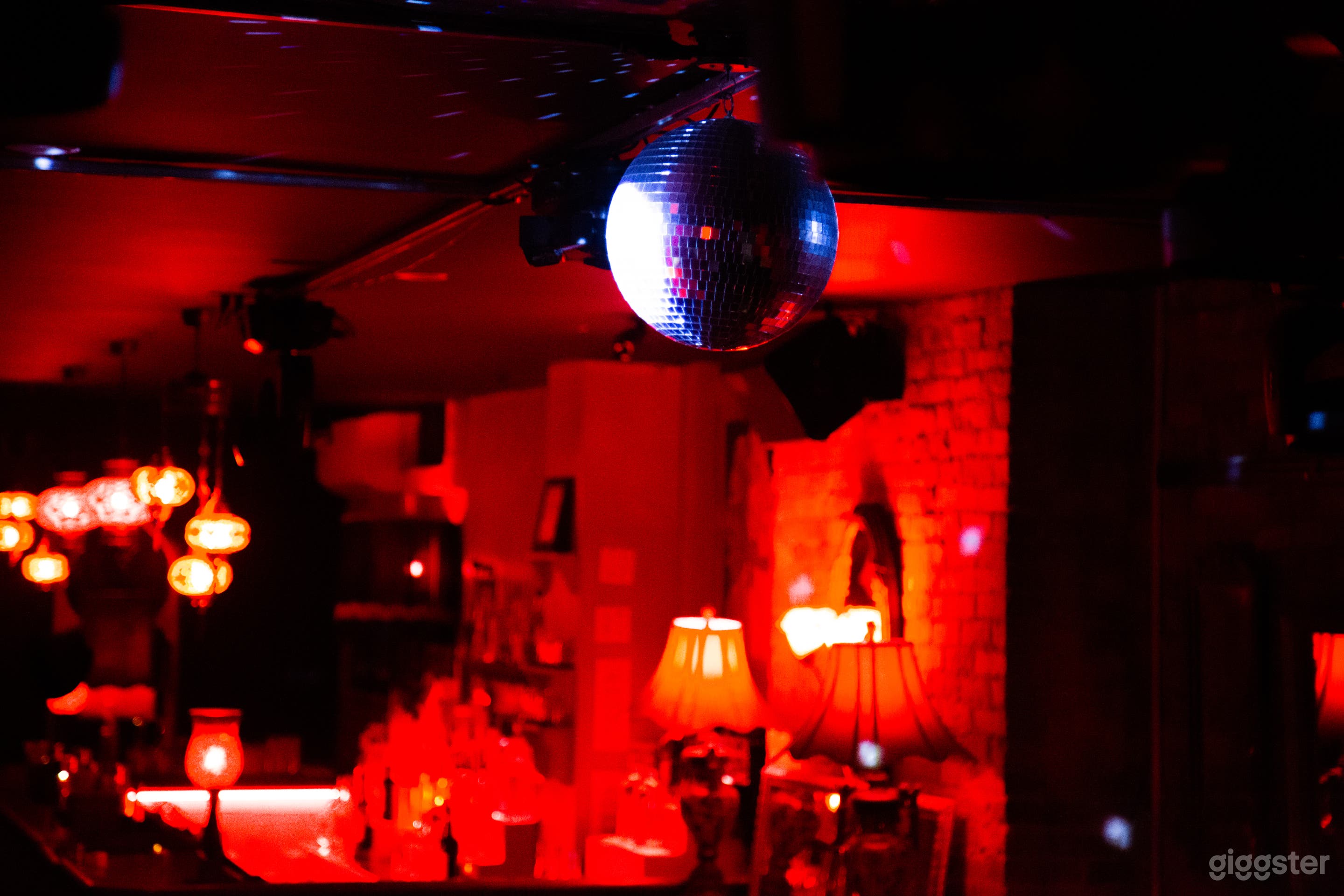 Salon Rouge at the Sexy bar/lounge Greenwich Village Photo 4