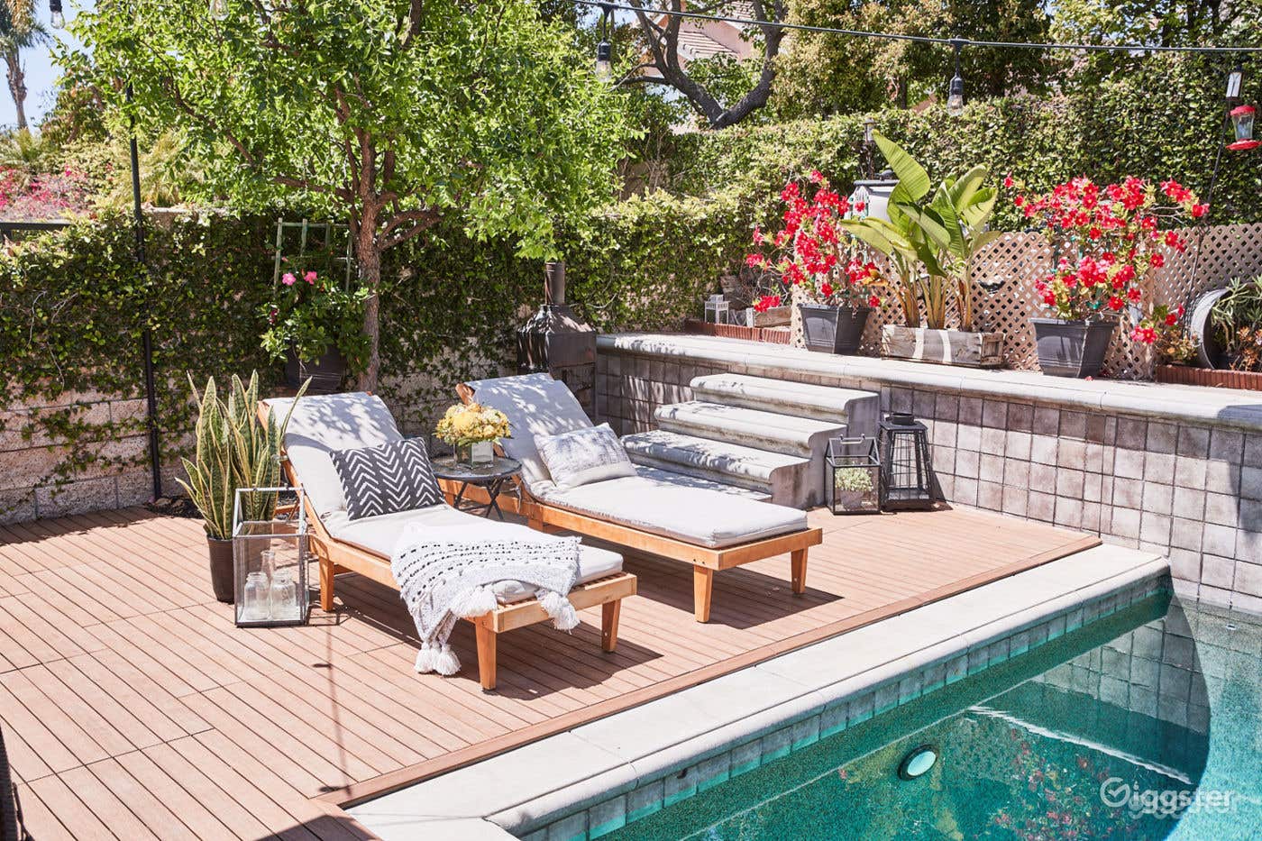 Amazing Pool ft. Outdoor/Indoor Living Area Photo 3
