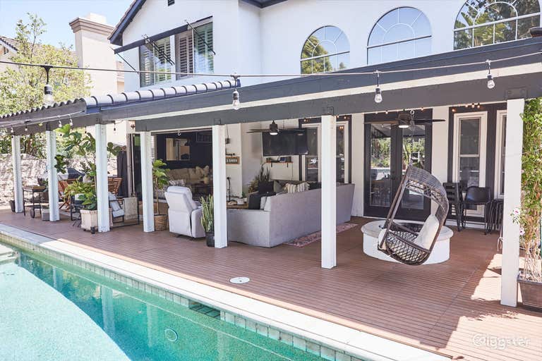  Piscine incroyable avec espace de vie extérieur/intérieur 