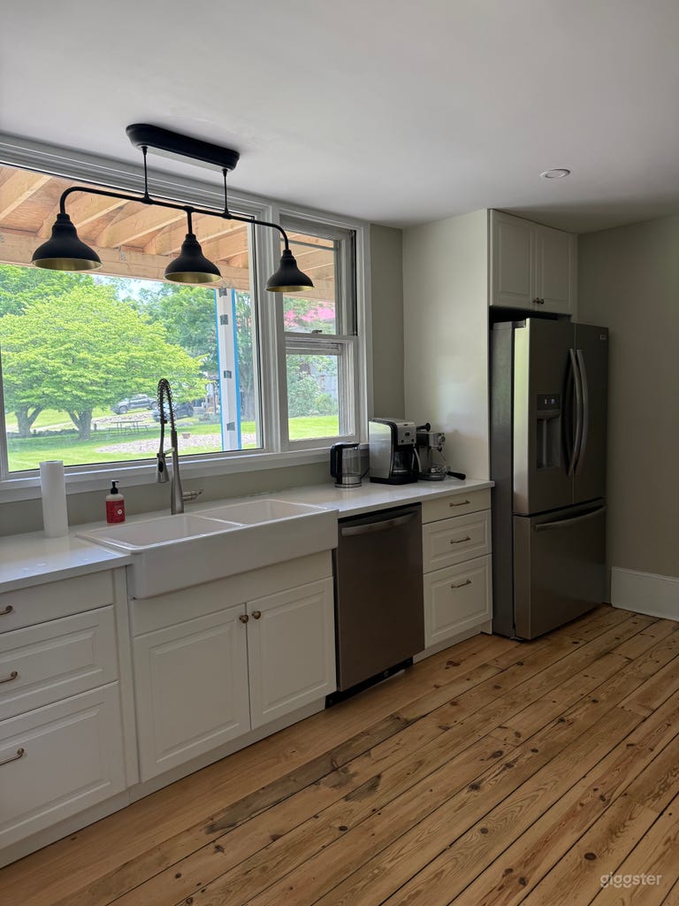  Kitchen in 1800s Restored Colonial House 