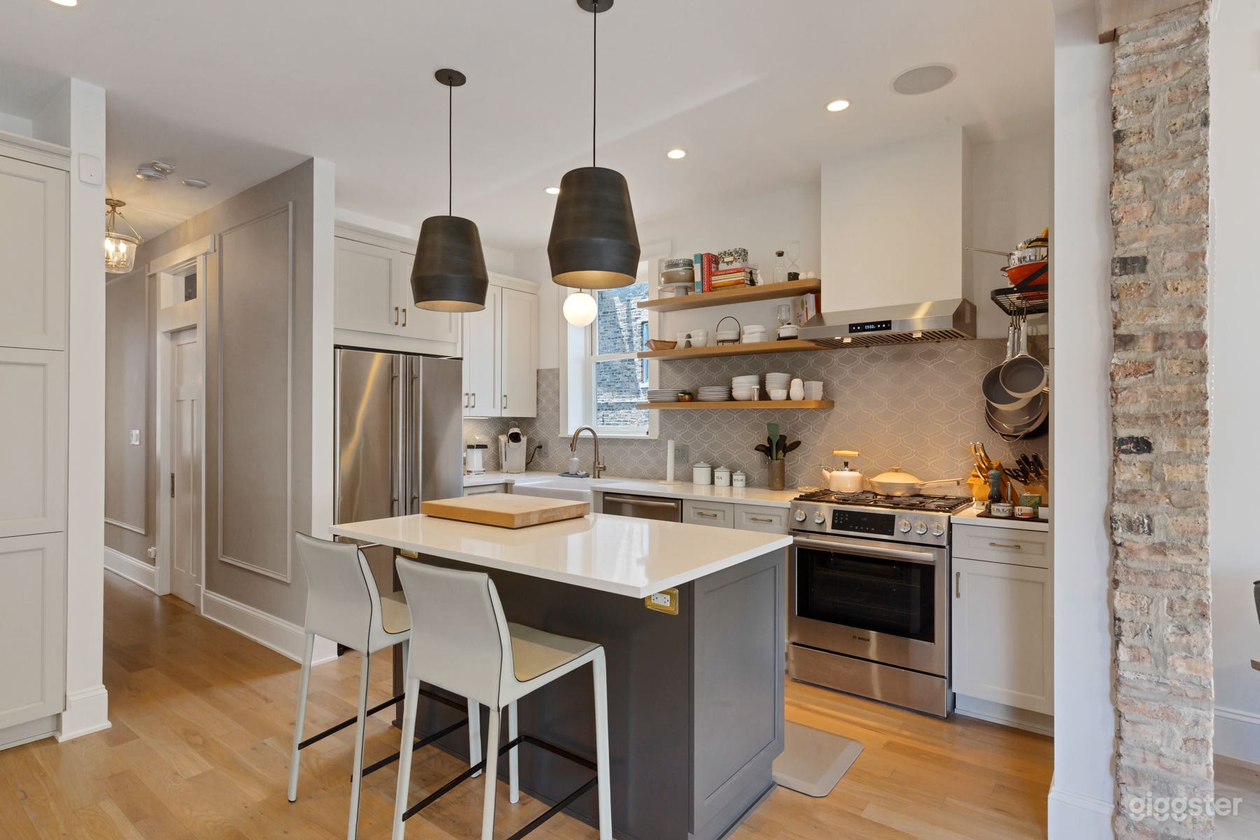 Chef’s kitchen with island seating