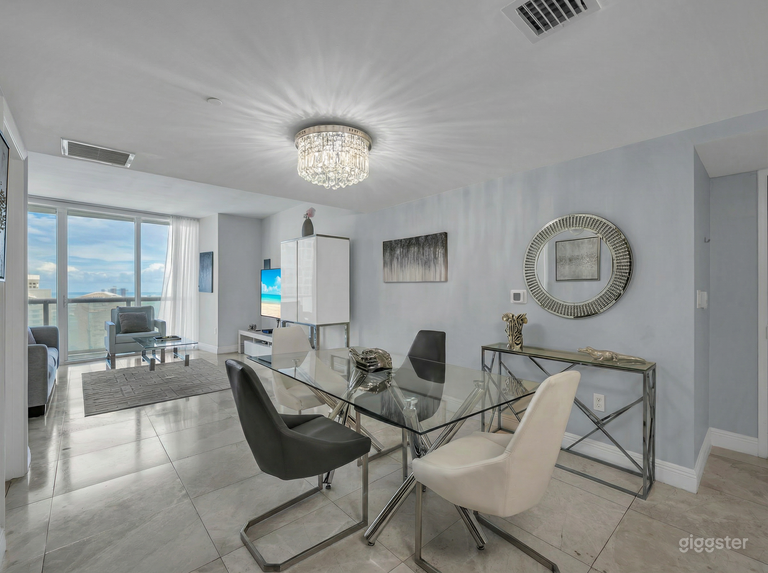  Impresionante condominio con vistas al océano y la ciudad 