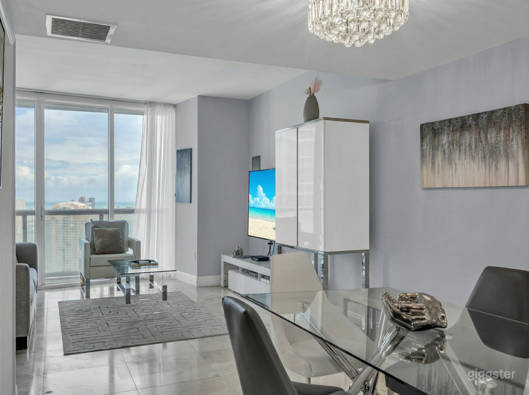  Impresionante condominio con vistas al océano y la ciudad 