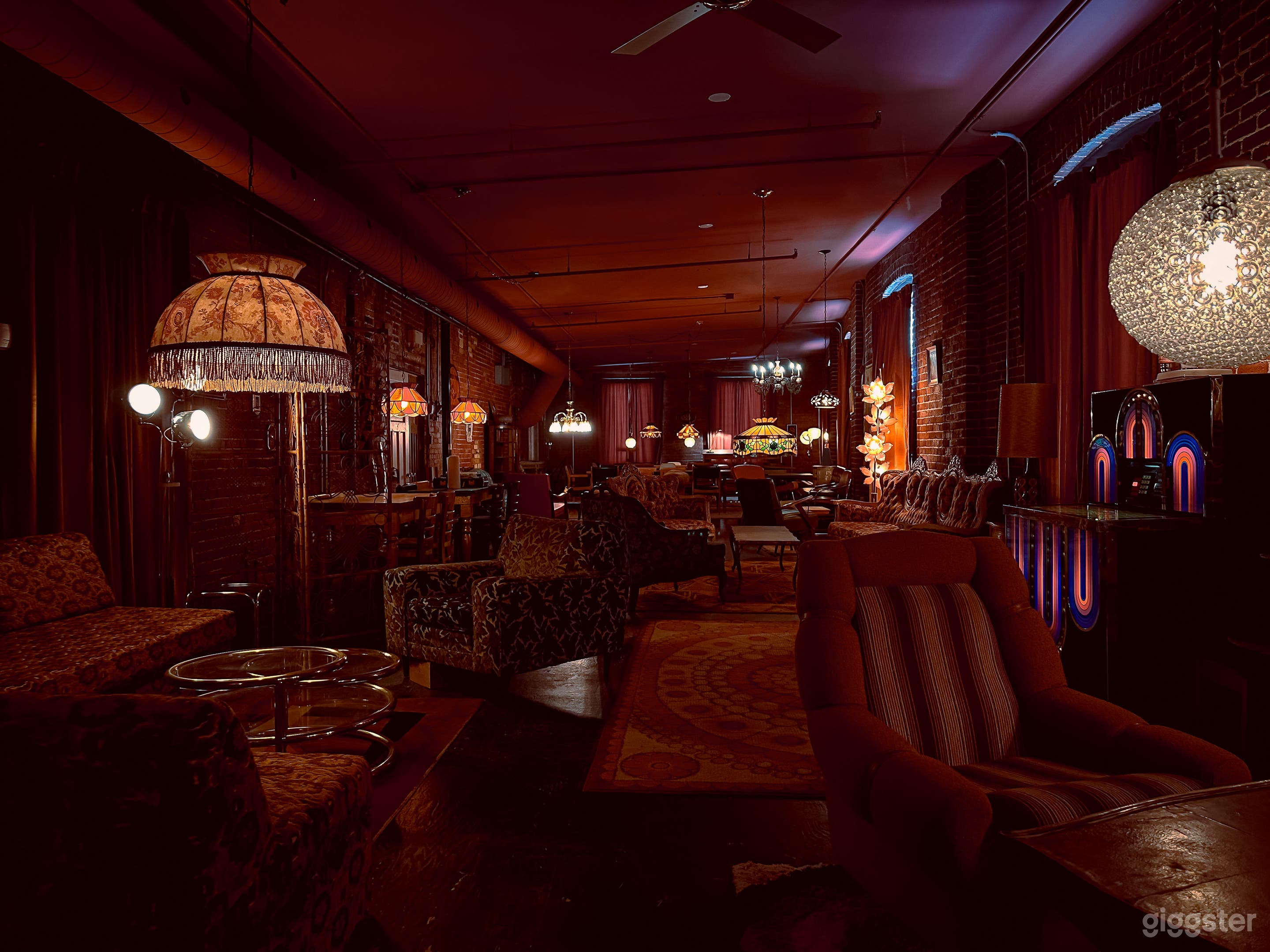 Suite 301 by Le Petit Dep