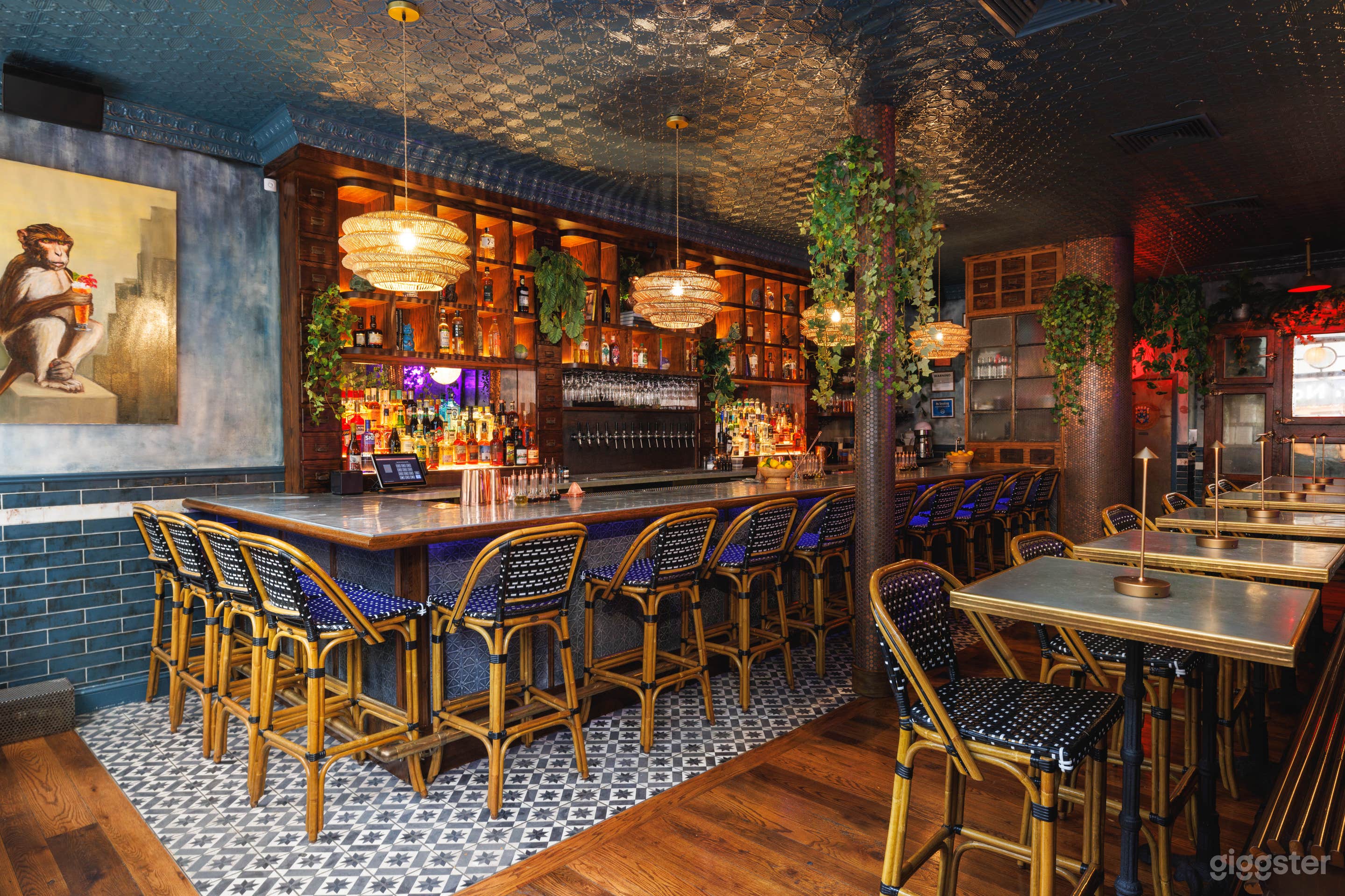 Cocktail Bar Hells Kitchen NYC Photo 3