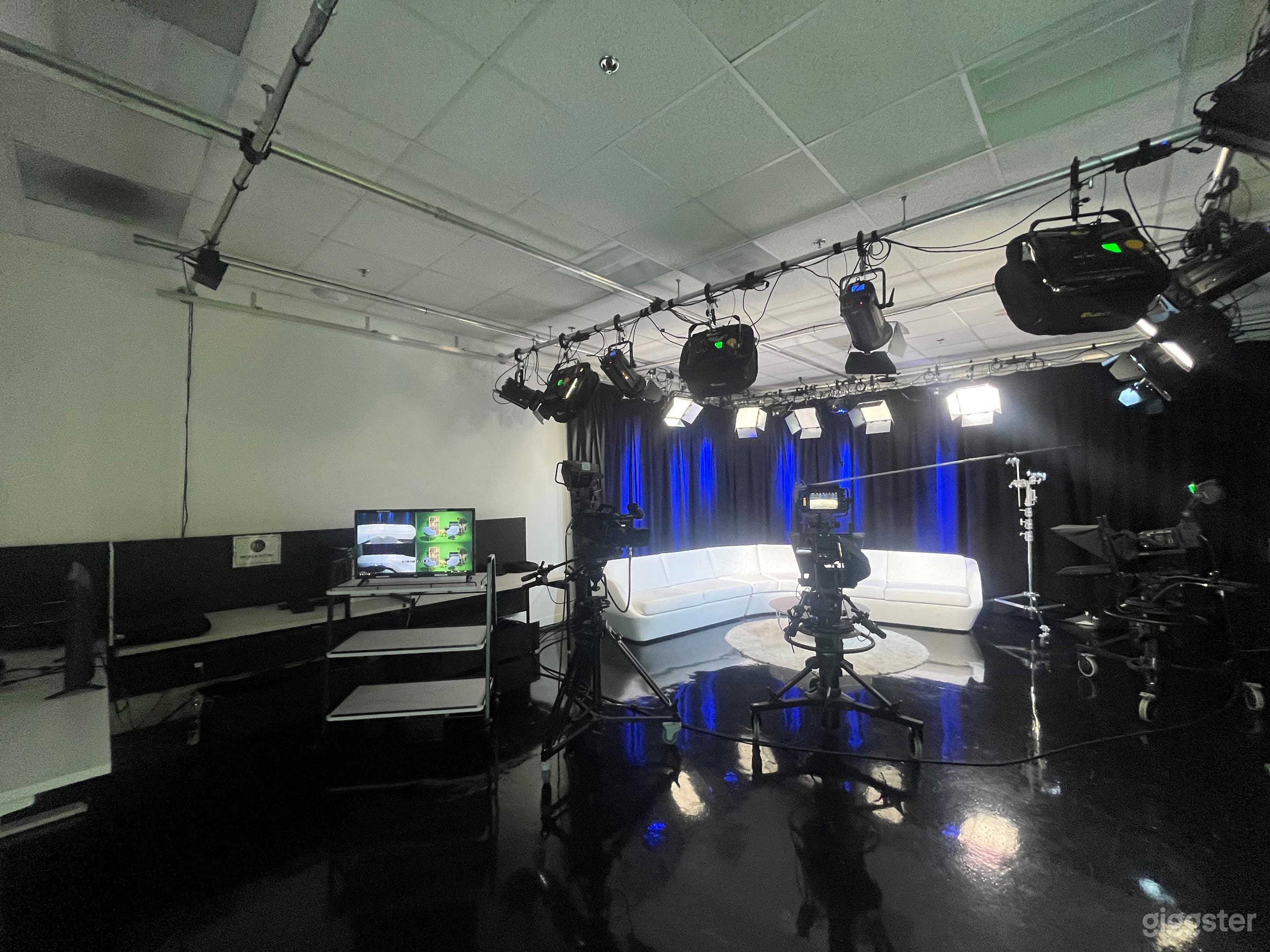 Broadcast Ready Production Studio Photo 1