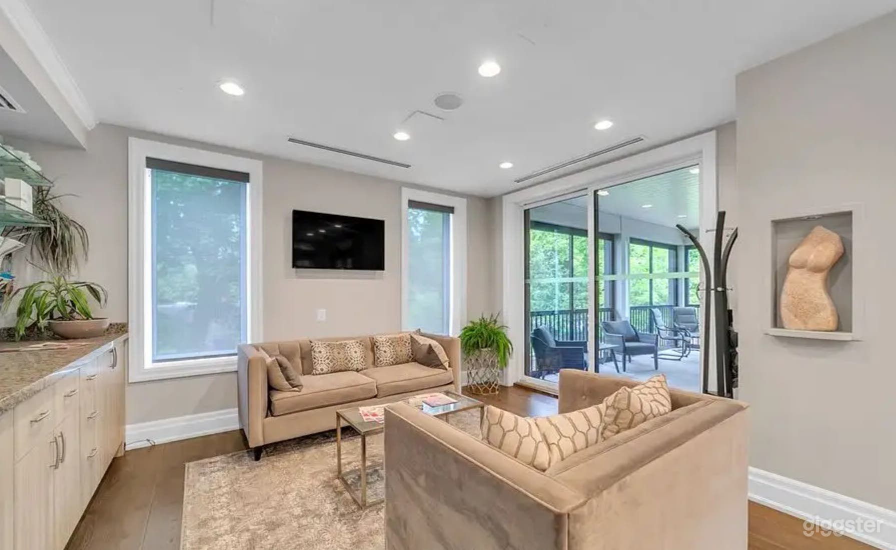 Exclusive Medical Filming Location Photo 4