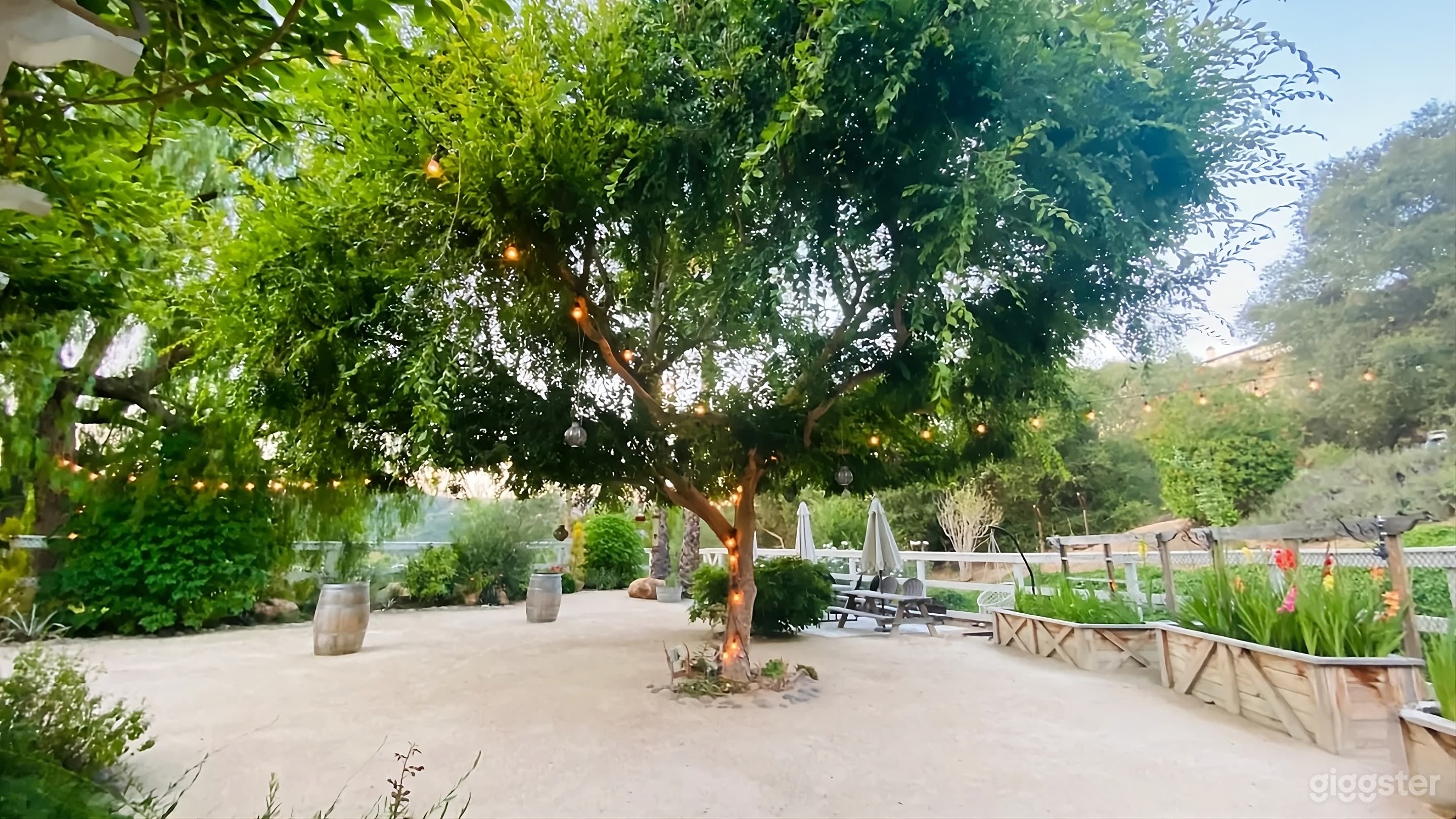 Countryside Garden Backyard Photo 1