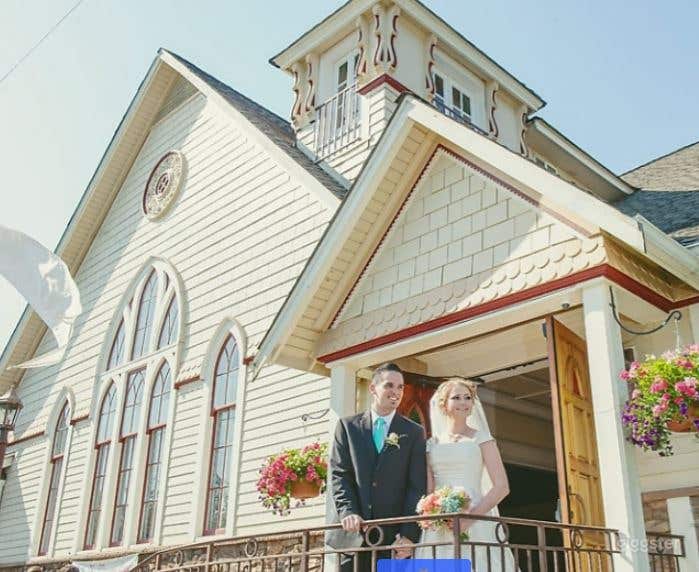 Elegant and Victorian Inspired Event Venue   Photo 1