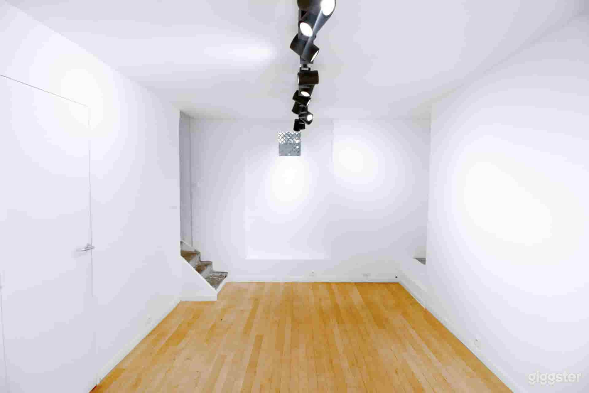 Photo de Galerie lumineuse sur deux niveaux et espace pop-up 3