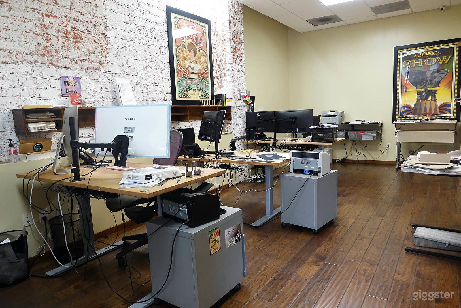 Printshop and Photo Booth in LA Photo 2