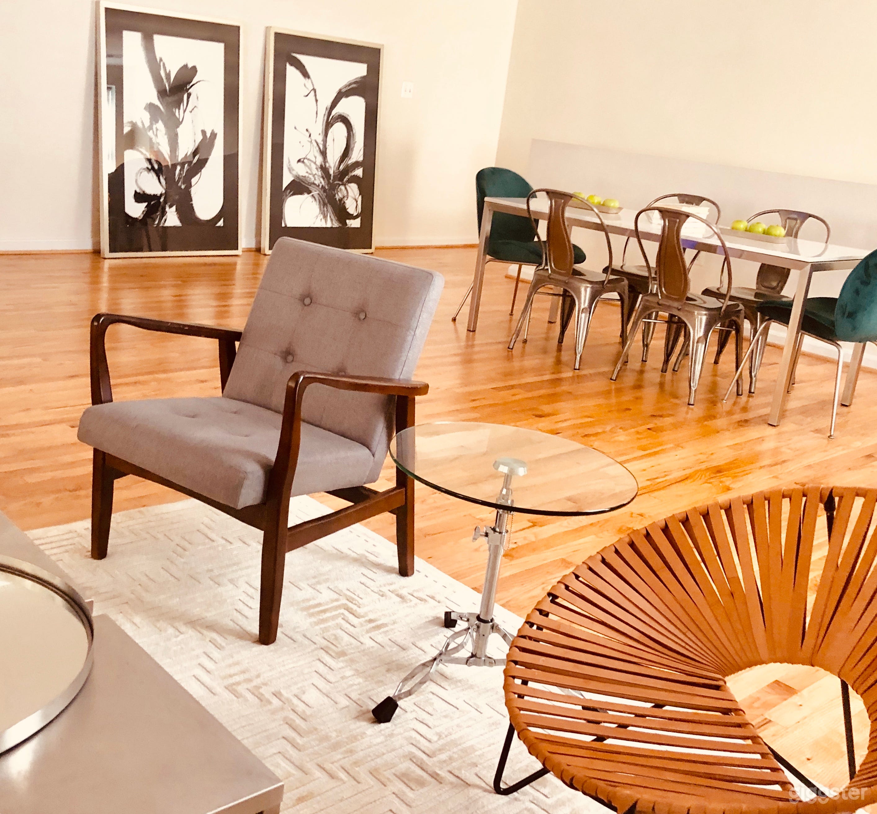 Inspiring Loft in the heart of Logan circle Photo 4