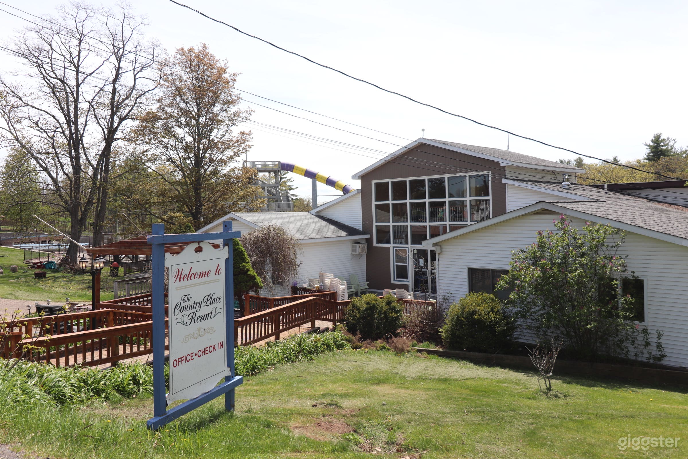 Relaxing &amp; Fun Packed Venue in East Durham Photo 1