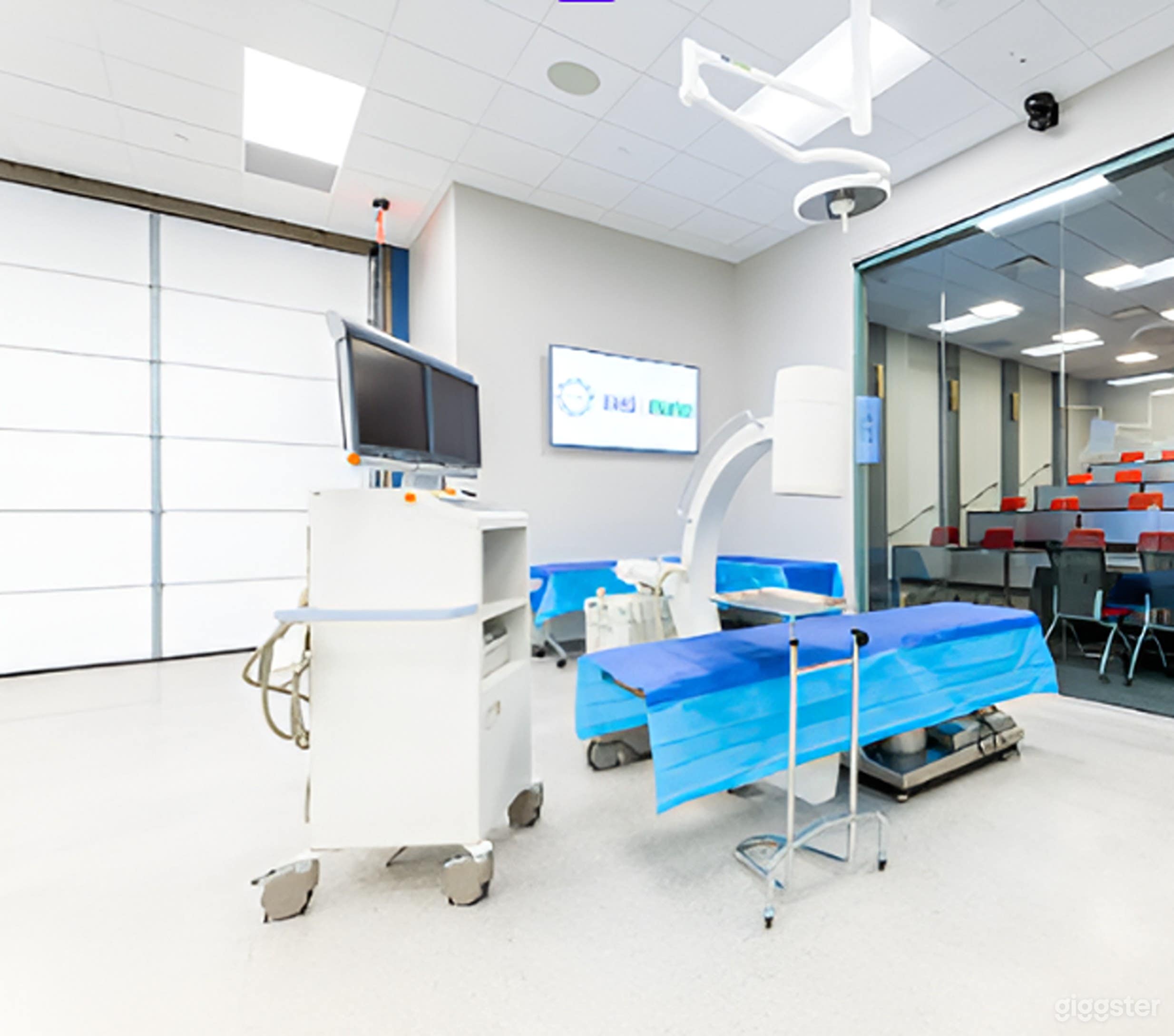 Verstile And Fully Equipped Medical Lab Space  Photo 4