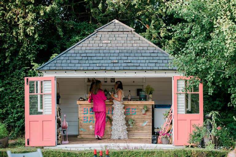  Bojangles Bar Summer House 