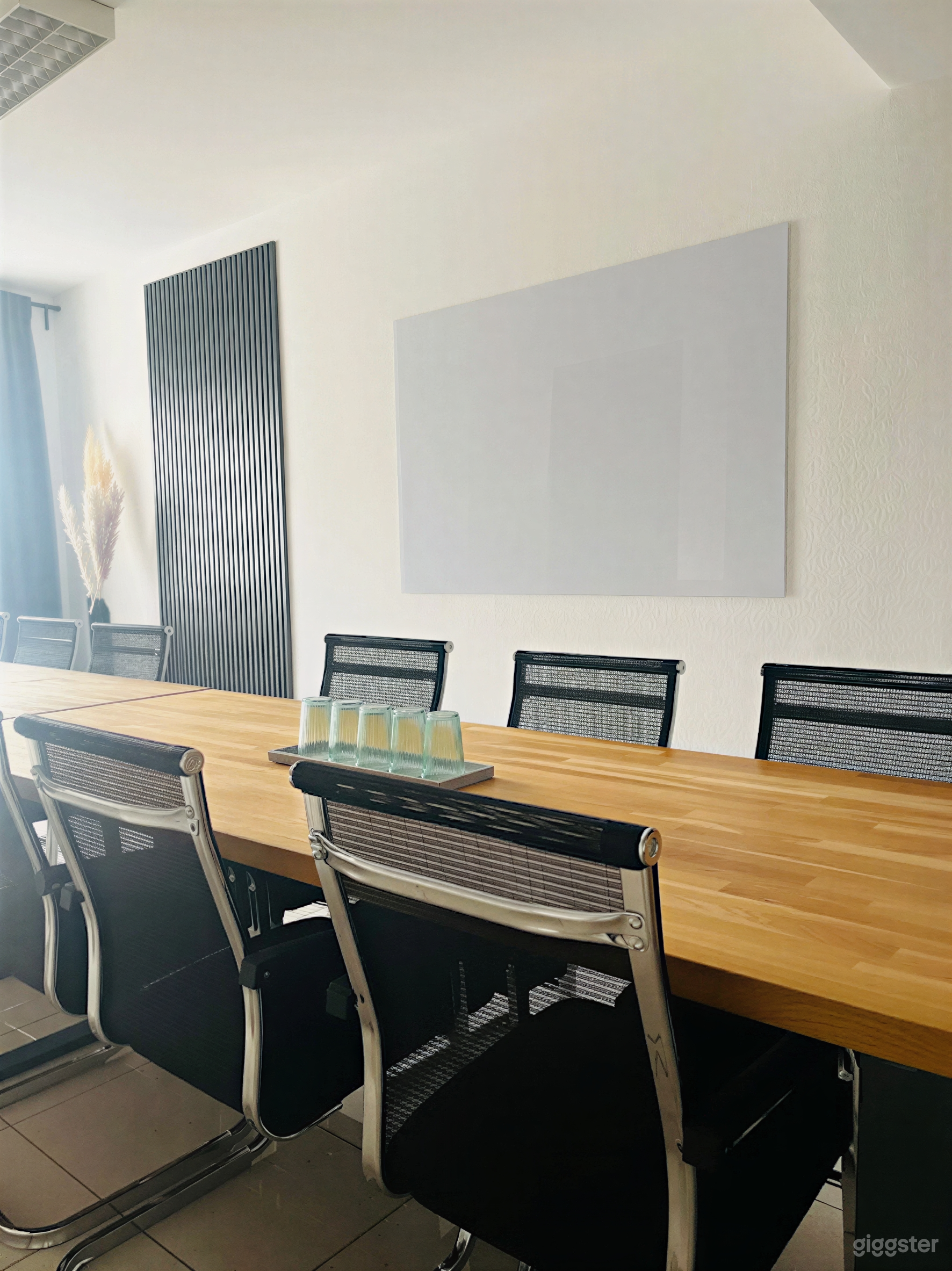 Schlüsselfertige Büros & Konferenzräume für Firmen Foto 4