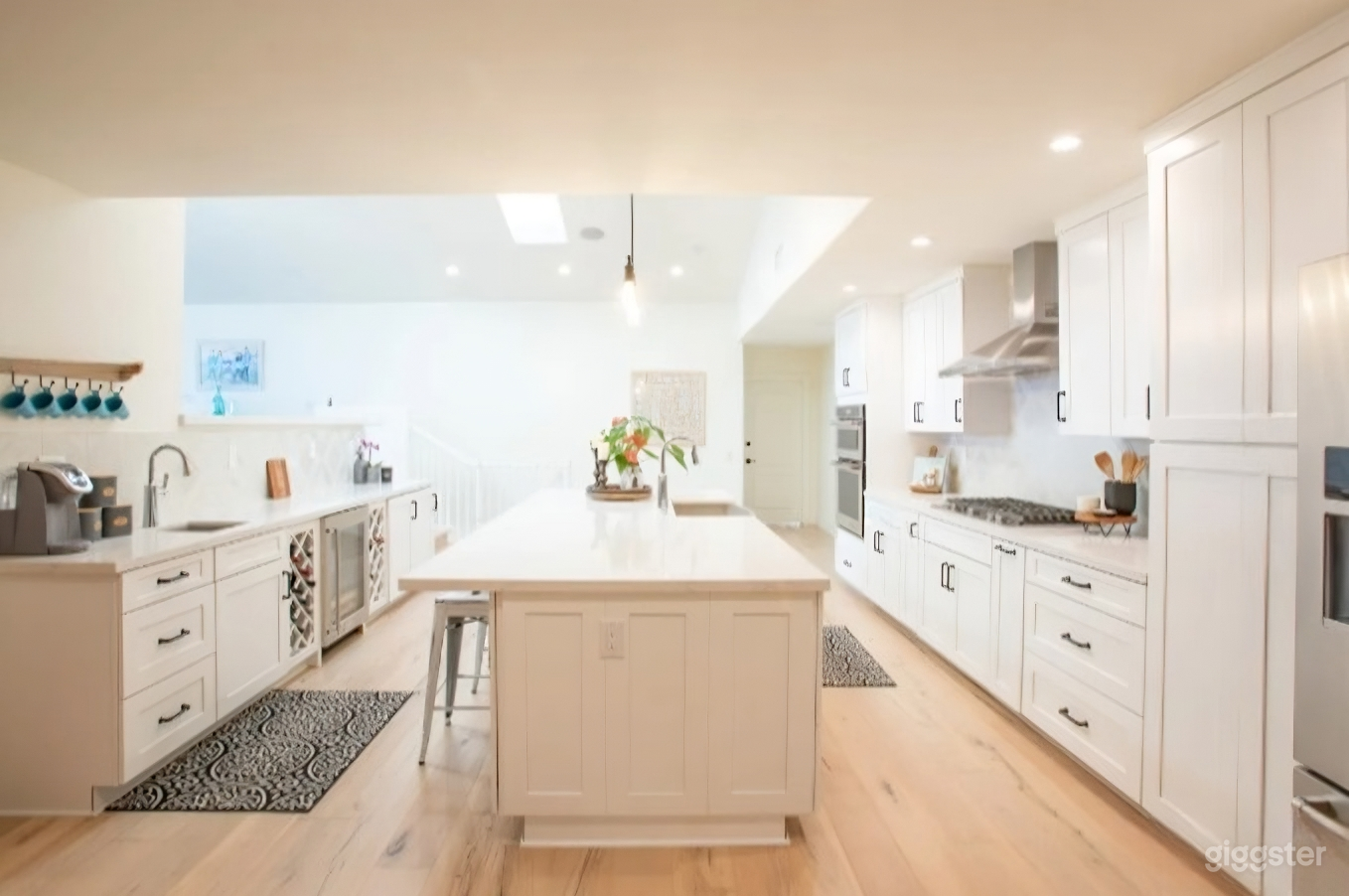 Gated Modern Farmhouse Estate on Expansive Grounds with Pool Photo 4