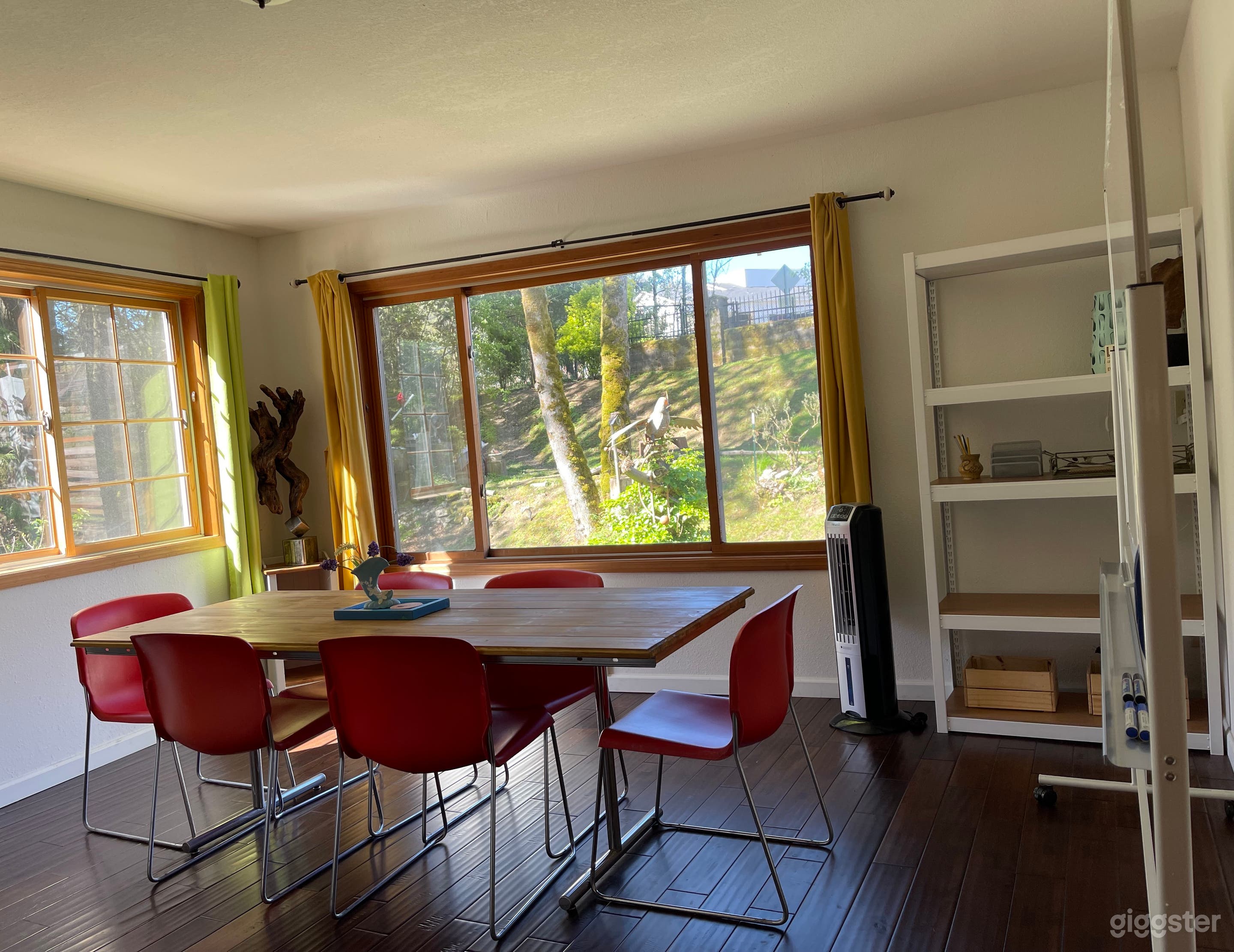 Urban Tree Studio Photo 3