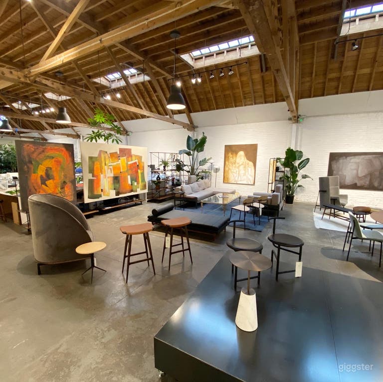  ART & DESIGN SHOWROOM AND EVENT SPACE 