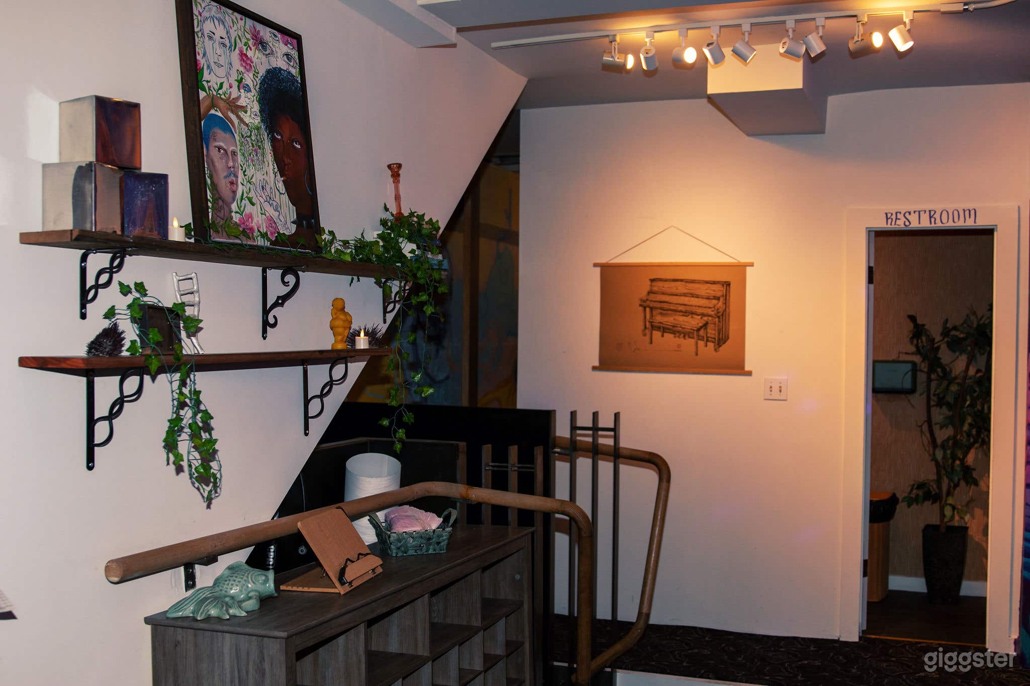 Bright SOMA Creative Studio for Shoots, Workshops &amp; Events Photo 2