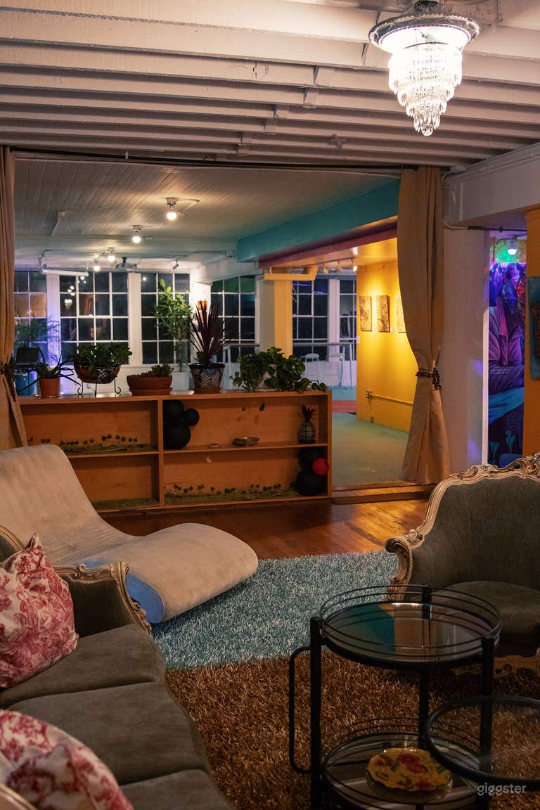  Bright SOMA Creative Studio for Shoots, Workshops & Events 