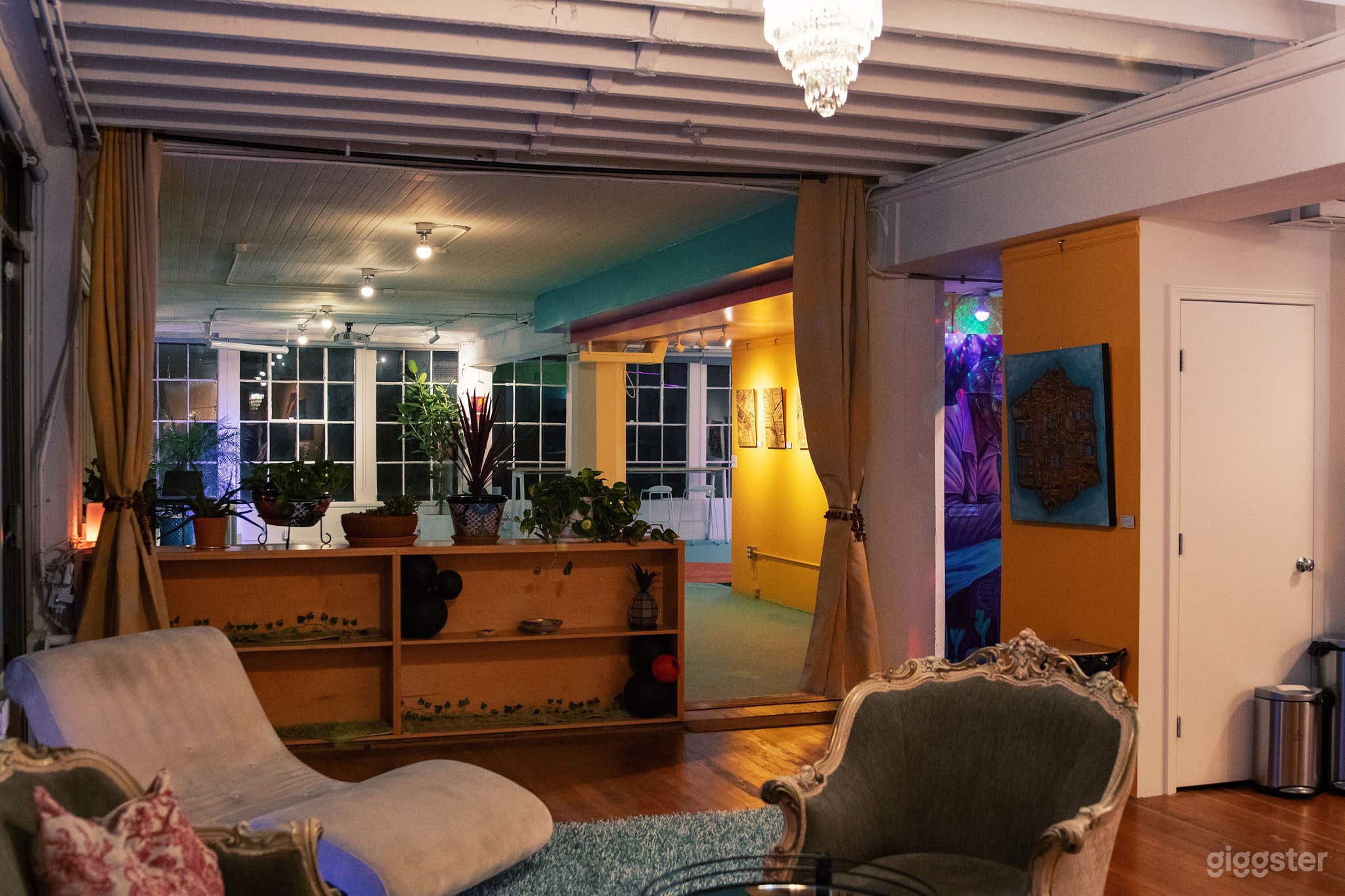 Bright SOMA Creative Studio for Shoots, Workshops &amp; Events Photo 4