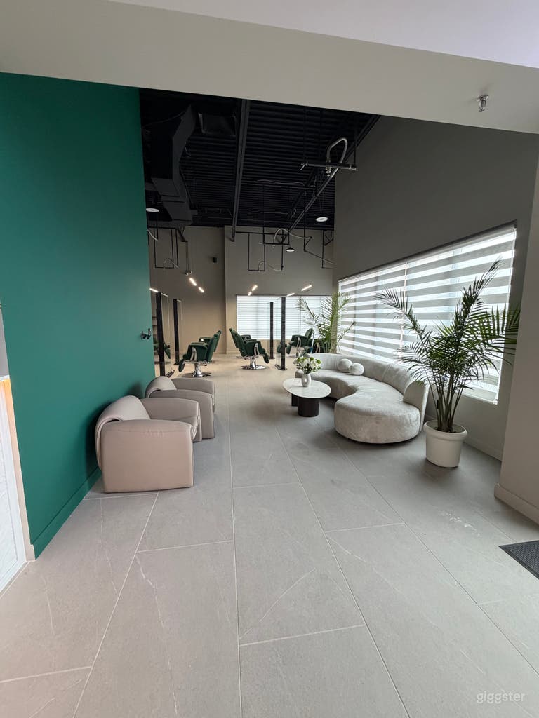  Sala de Uñas Moderna 