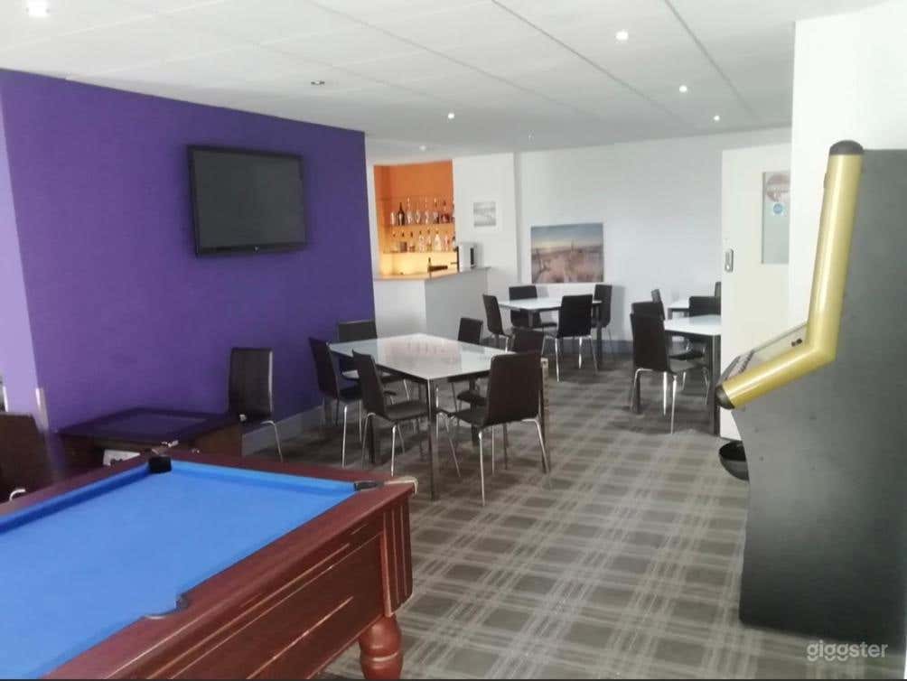 Reception Area with Bar Photo 1