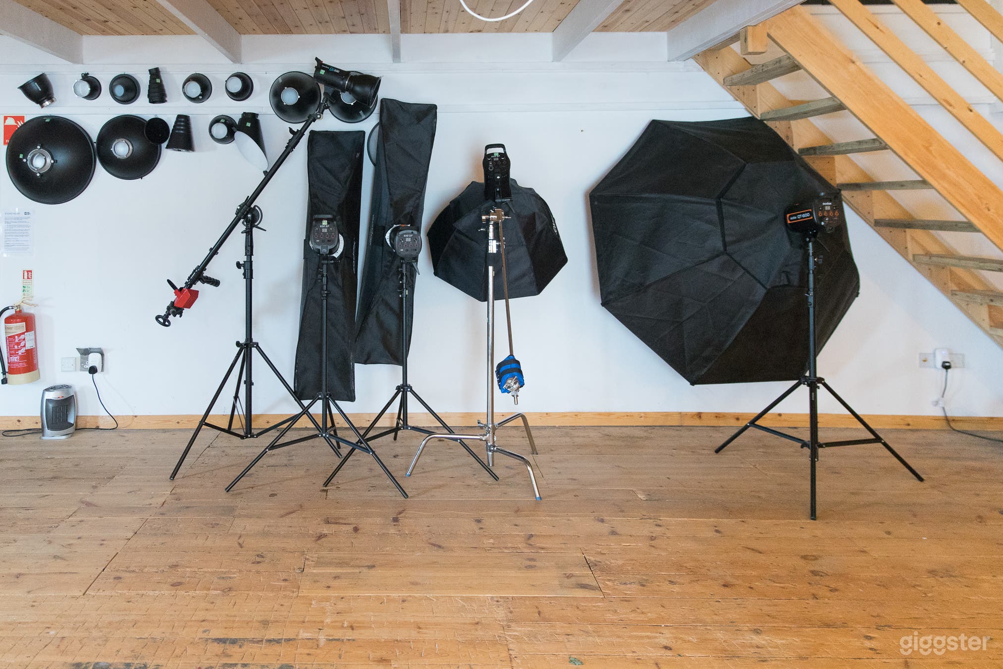 Lighting modifiers (Bowens fit)