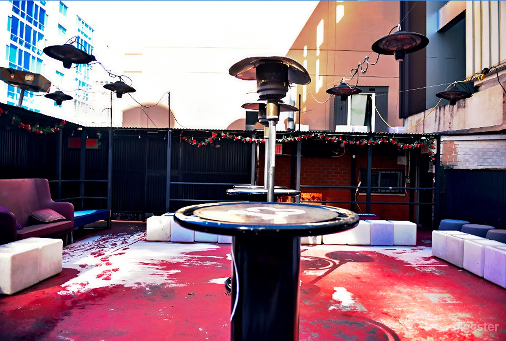 Versatile Rooftop Venue Photo 3