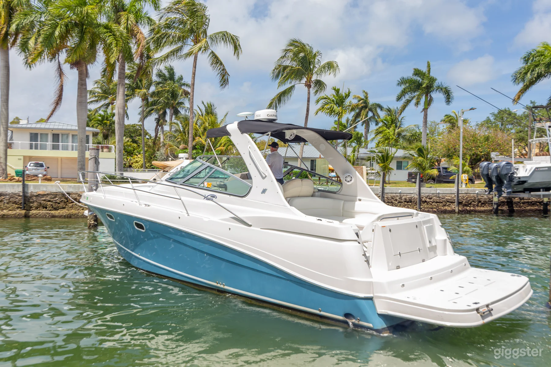 FOUR WINNS | 42’ YACHT Photo 2