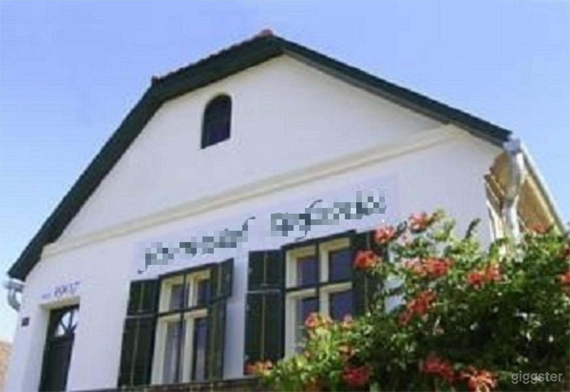 A unique rural boutique property offering Photo 1