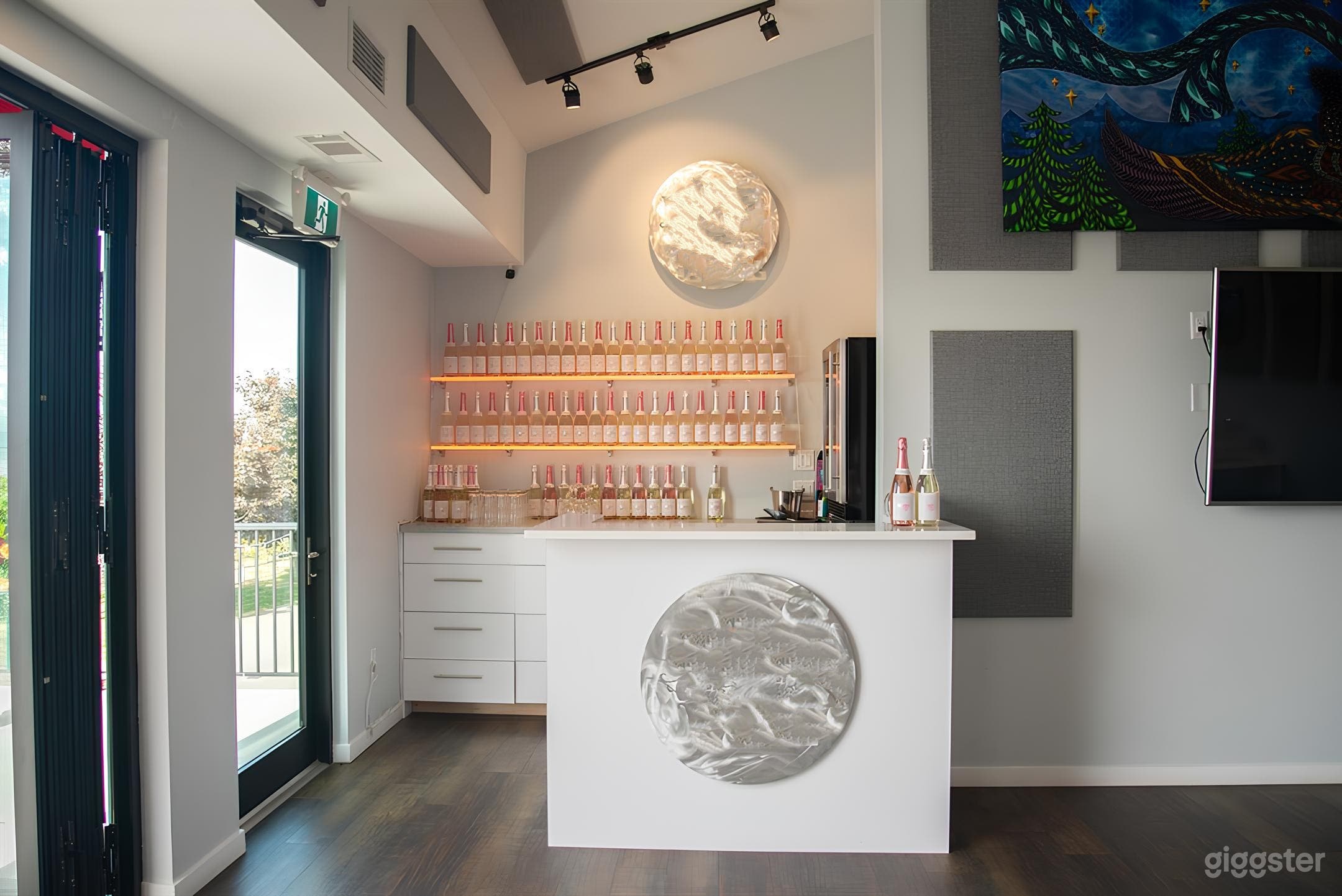 Lakeview Room &amp; Terrace Photo 4