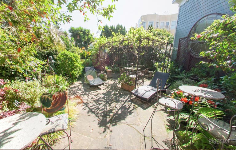  Magical Escape Garden in San Francisco 