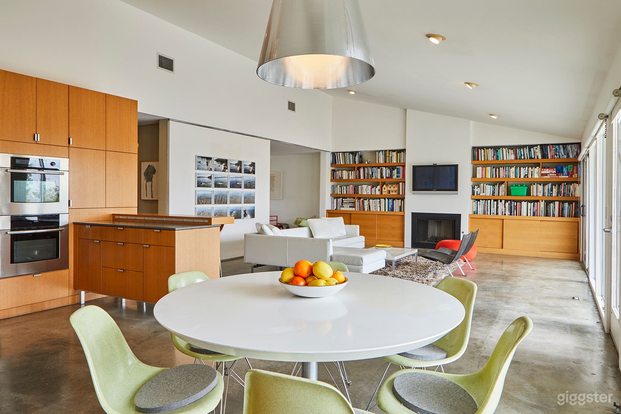 Lofty Americana Photo 1