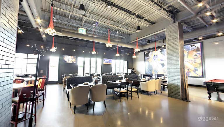  Industrial Dining Space 